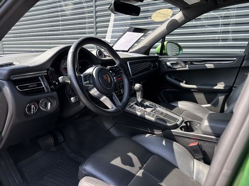 Used 2021 Porsche Macan S AWD/4WD image 10