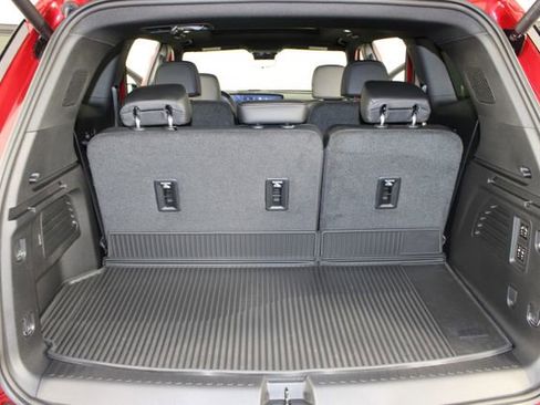 New 2026 Buick Enclave Avenir w/ Super Cruise Package FWD image 23