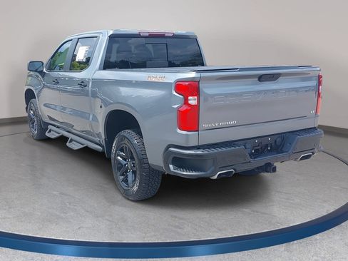 Used 2021 Chevrolet Silverado 1500 LT Trail Boss w/ Convenience Package II AWD/4WD image 7