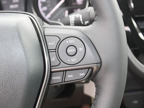 New 2024 Toyota Camry SE image 15