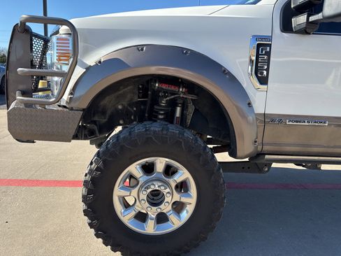 Used 2022 Ford F250 King Ranch w/ King Ranch Ultimate Package image 12