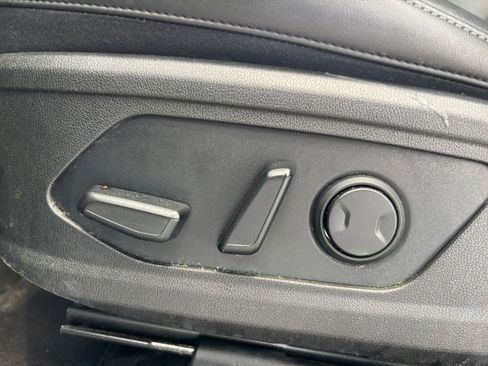 Used 2024 Kia Sorento S AWD/4WD image 22