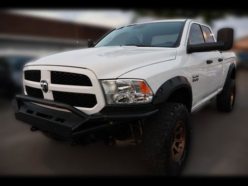 Used 2017 RAM 1500 Express image 1