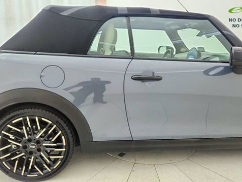 Used 2025 MINI Cooper S FWD image 36