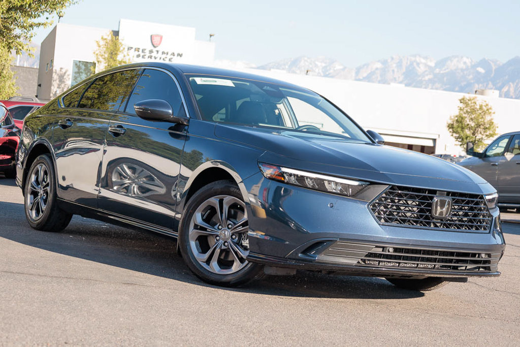 Used 2025 Honda Accord EX-L image 1