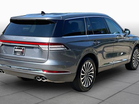 Used 2024 Lincoln Aviator Reserve AWD/4WD image 24