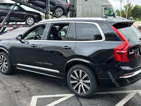 Certified 2023 Volvo XC90 B6 Plus AWD/4WD image 4