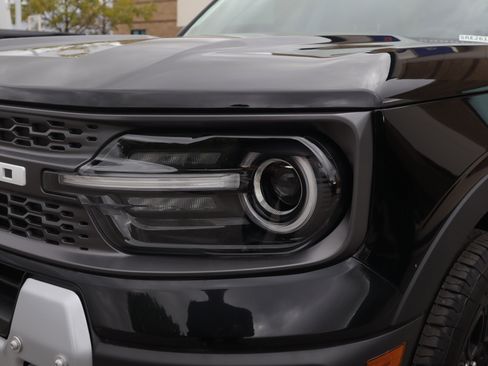 New 2025 Ford Bronco Sport Badlands AWD/4WD image 14