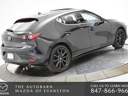 Certified 2025 MAZDA MAZDA3 2.5 S Hatchback w/ Premium Pkg image 21