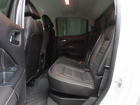 Used 2021 GMC Canyon Denali image 10