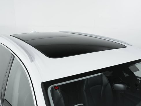 Certified 2022 Audi Q7 2.0T Premium image 14