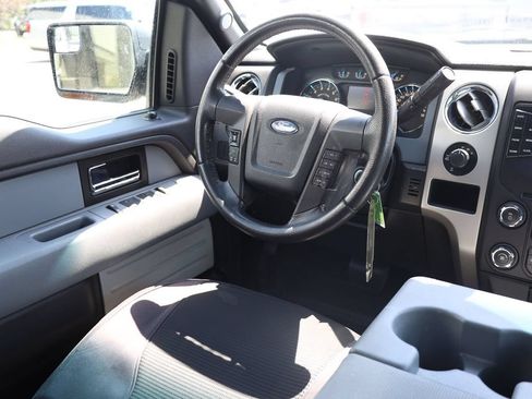 Used 2014 Ford F150 XLT w/ XLT Chrome Package AWD/4WD image 19