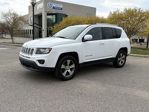 Used 2017 Jeep Compass High Altitude image 14