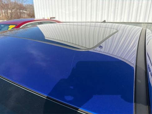 Certified 2025 Hyundai Elantra SEL image 12