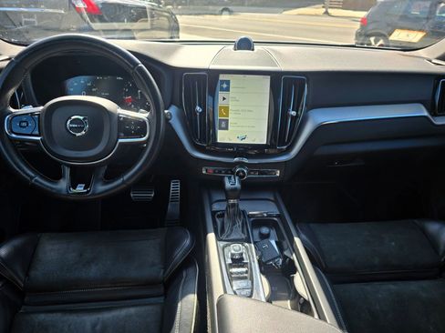 Used 2019 Volvo XC60 T6 R-Design w/ Protection Package Premier AWD/4WD image 14