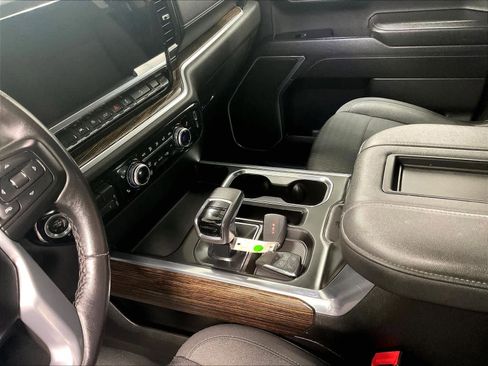 Used 2022 GMC Sierra 1500 Elevation w/ X31 Off-Road Package image 20