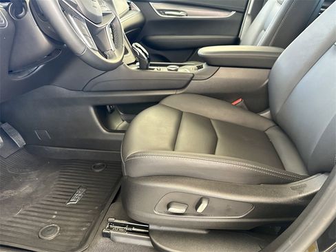 New 2025 Cadillac XT5 Luxury w/ LPO, Floor Liner Package image 12