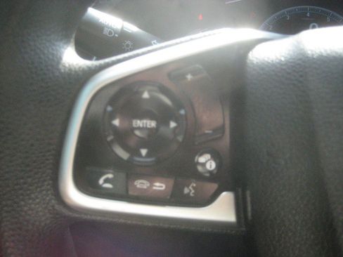 Used 2019 Honda Civic LX image 24