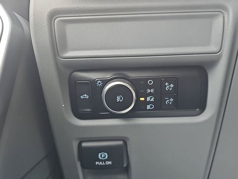 Used 2023 Ford F150 XLT RWD image 26