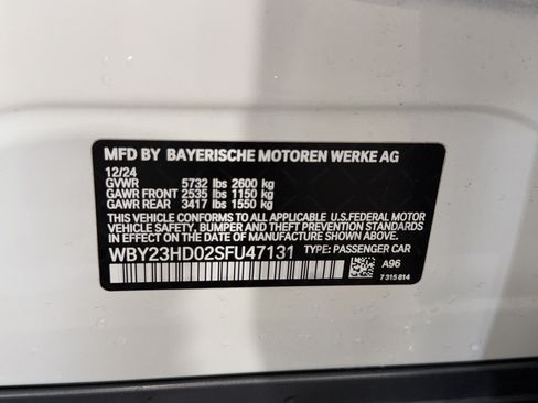 Used 2025 BMW i4 eDrive40 w/ Premium Package RWD image 38