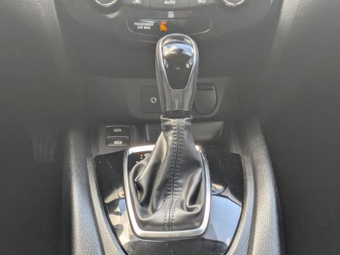 Used 2021 Nissan Rogue Sport SL image 20