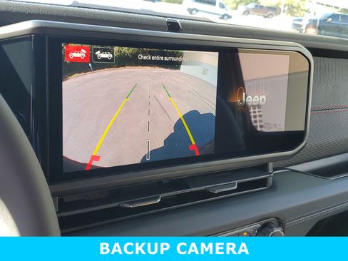 New 2026 Jeep Wrangler Unlimited Rubicon image 17