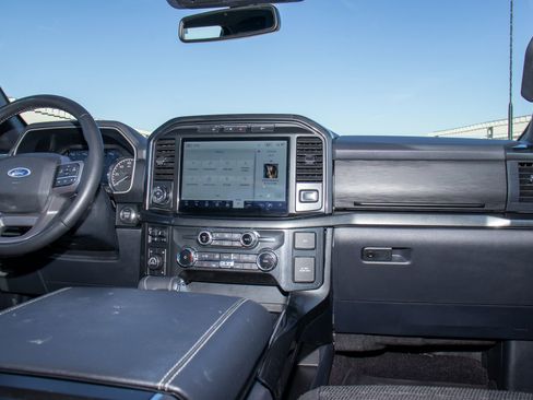 Used 2022 Ford F150 XLT w/ Equipment Group 302A High image 20