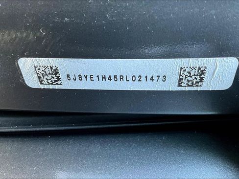 Used 2024 Acura MDX SH-AWD w/ Technology Package image 27