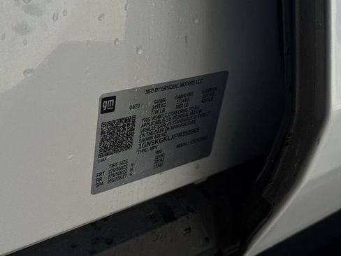 Certified 2023 Chevrolet Suburban High Country AWD/4WD image 34