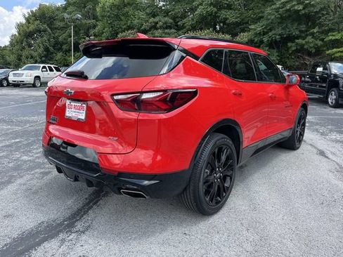 Used 2019 Chevrolet Blazer RS FWD image 3