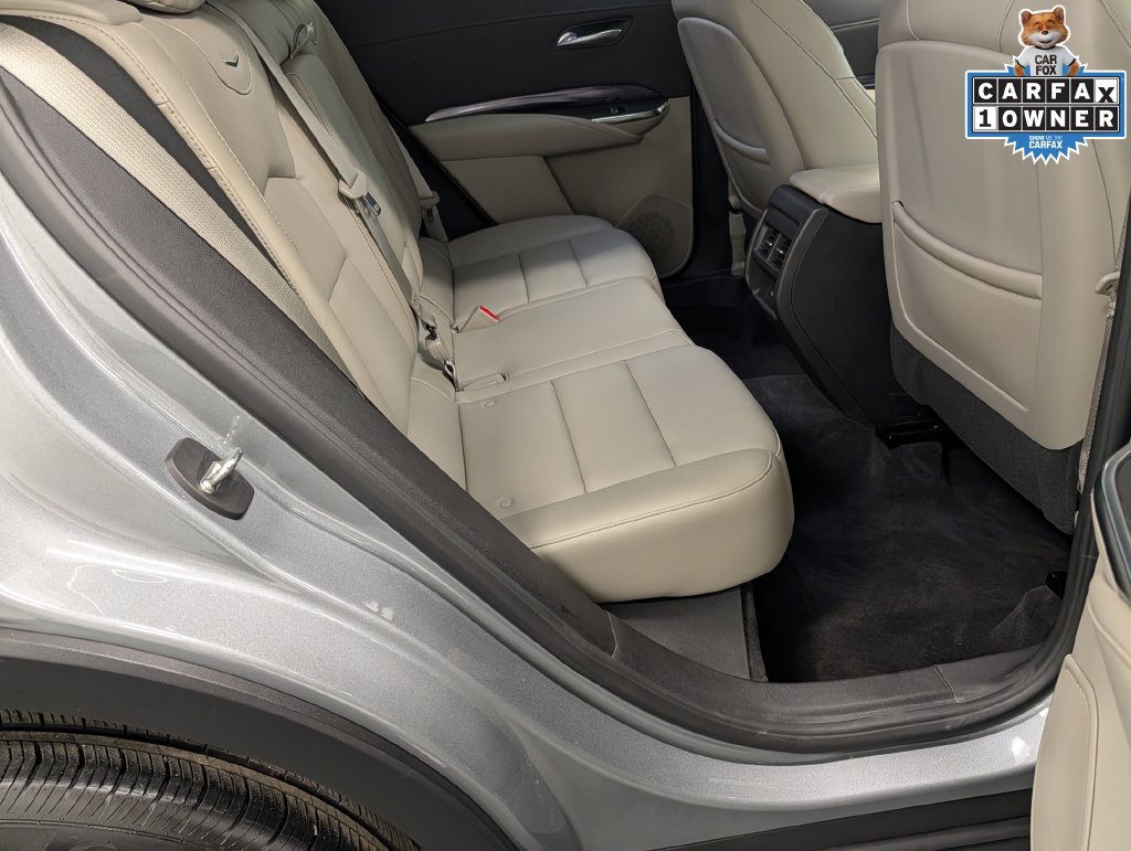 Used 2023 Cadillac XT4 Luxury AWD/4WD image 27