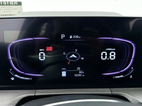 Used 2023 Kia Telluride EX X-Line AWD/4WD image 41