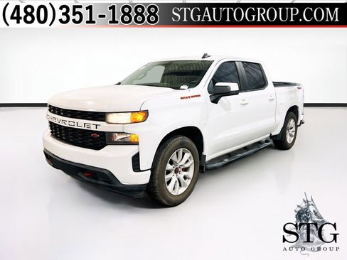 Used 2020 Chevrolet Silverado 1500 Custom w/ Custom Value Package image 1
