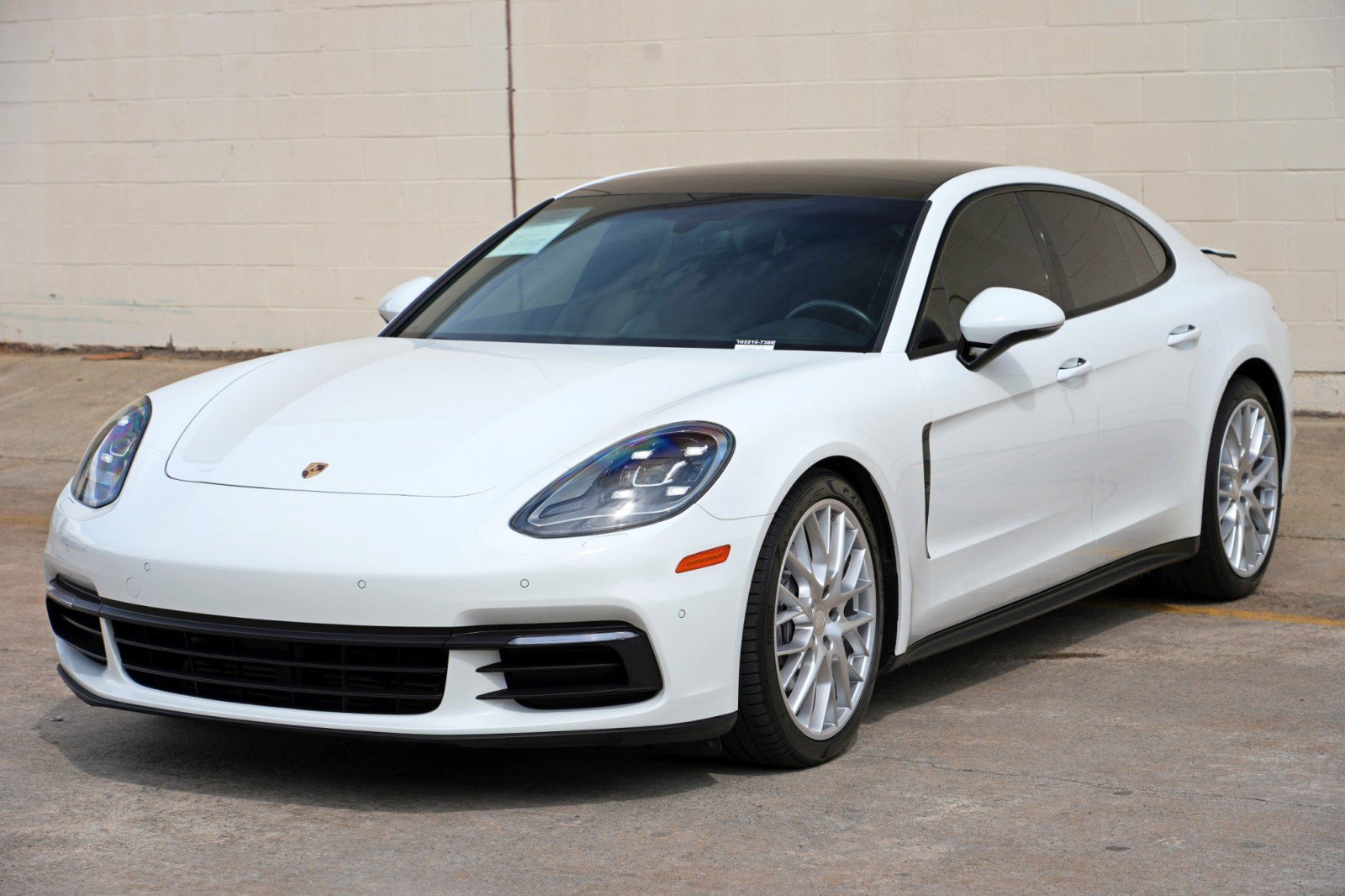 Used 2018 Porsche Panamera image 52