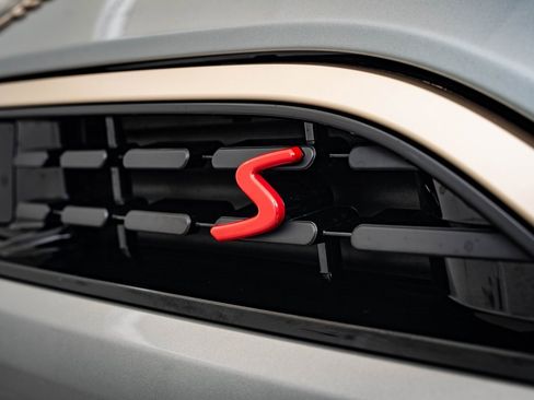 Certified 2025 MINI Cooper S image 15