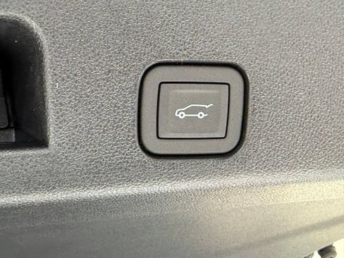 New 2026 Chevrolet Traverse RS AWD/4WD image 5