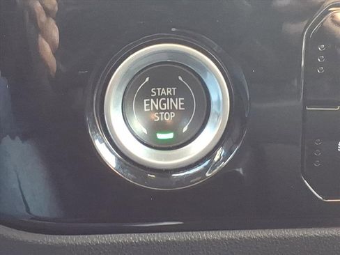 Used 2023 GMC Sierra 1500 Elevation image 22