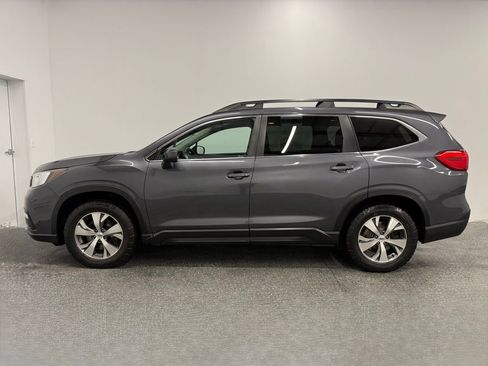 Used 2019 Subaru Ascent Premium image 1