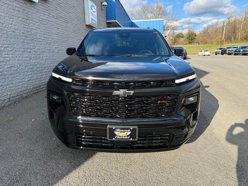 New 2026 Chevrolet Traverse RS w/ LPO, Floor Liner Package image 2