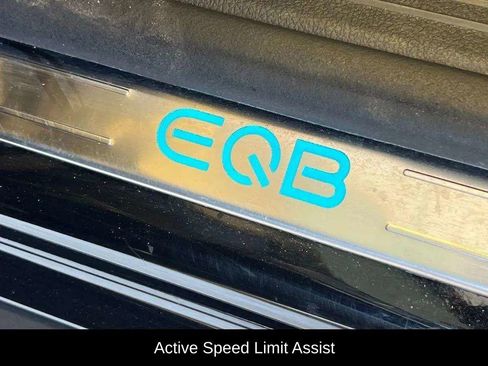 Used 2023 Mercedes-Benz EQB 350 4MATIC SUV image 33