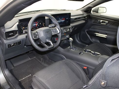 New 2026 Ford Mustang Coupe image 18