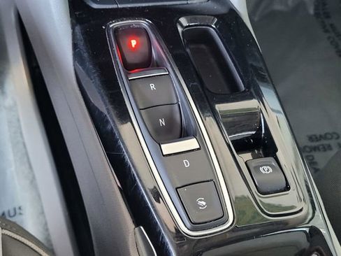 Used 2023 Chevrolet Bolt EUV Premier w/ Sun & Sound Package image 19