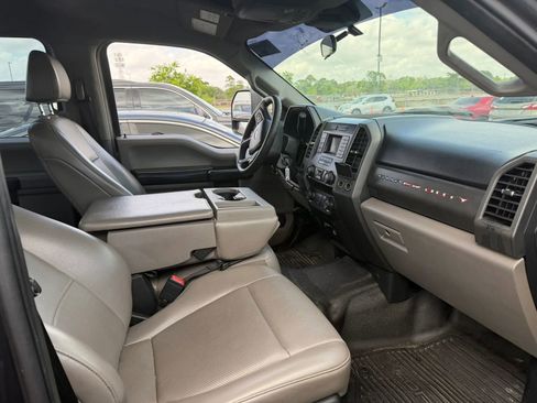 Used 2020 Ford F350 XL image 5