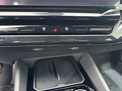 Certified 2026 BMW 530i image 23