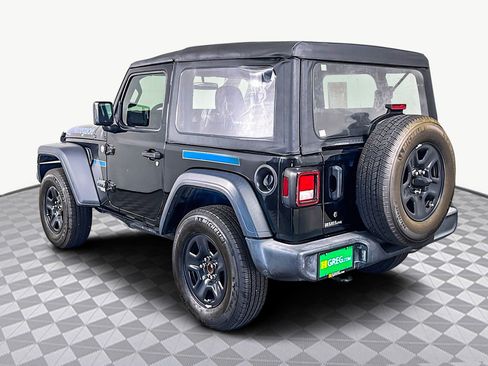 Used 2019 Jeep Wrangler Sport image 7