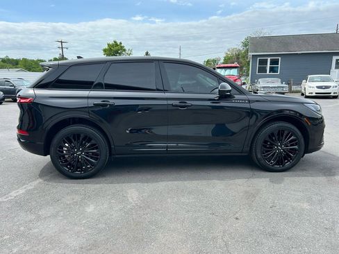 Used 2023 Lincoln Corsair AWD w/ Equipment Group 101A image 6