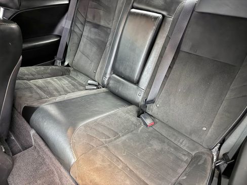 Used 2016 Dodge Challenger SRT w/ Technology Group image 13