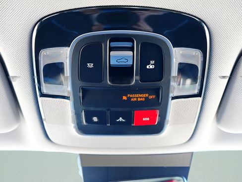 Certified 2023 Hyundai Sonata SEL w/ Convenience Package FWD image 18