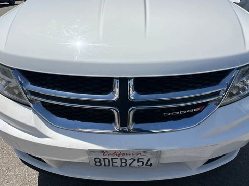 Used 2018 Dodge Journey SE w/ Connectivity Group image 12
