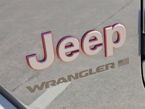 New 2025 Jeep Wrangler Unlimited Rubicon image 12